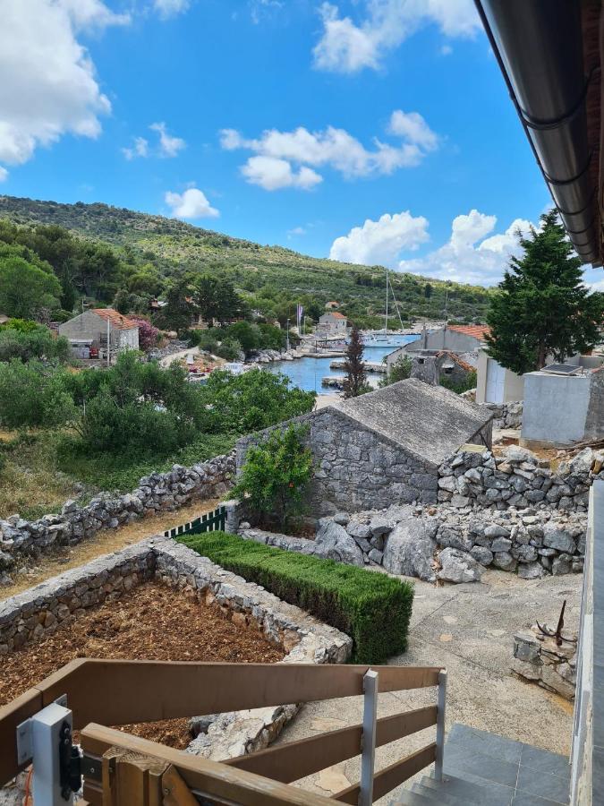Kuca Za Odmor Buba, Otok Zut Villa Pristanisce Eksteriør billede